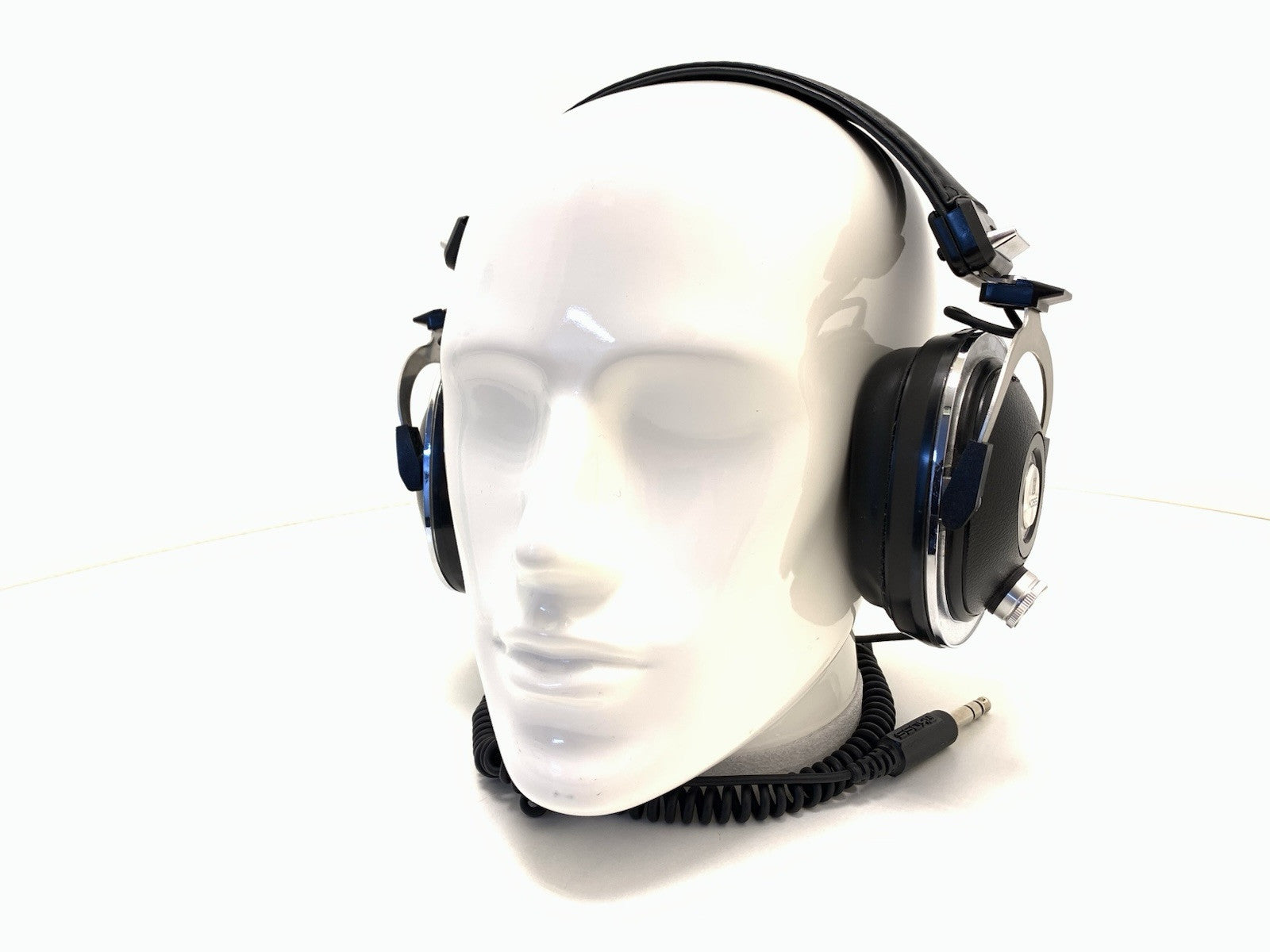 KOSS PRO 4AAA Plus Professional Headphones Vintage 1975 RARE WORK GOOD Look