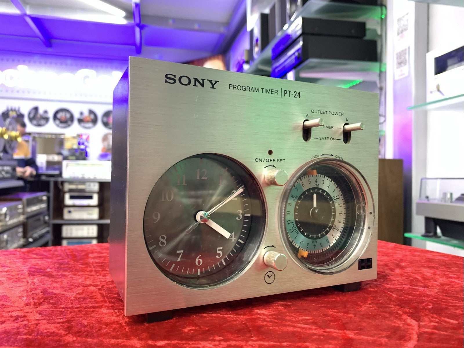 SONY PT 24 Audio Programmer Timer Display Vintage 1970 WORK 220 Volts Good Look
