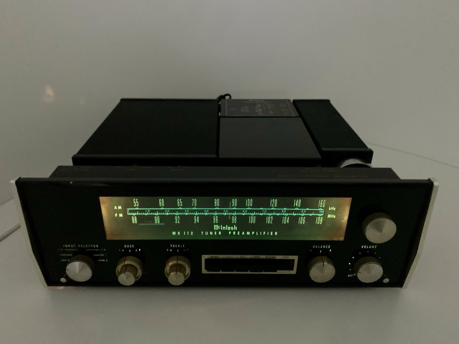McINTOSH MX 112 Stereo FM AM Tuner Pre Amplifier Vintage 1970 WORKING Good Look
